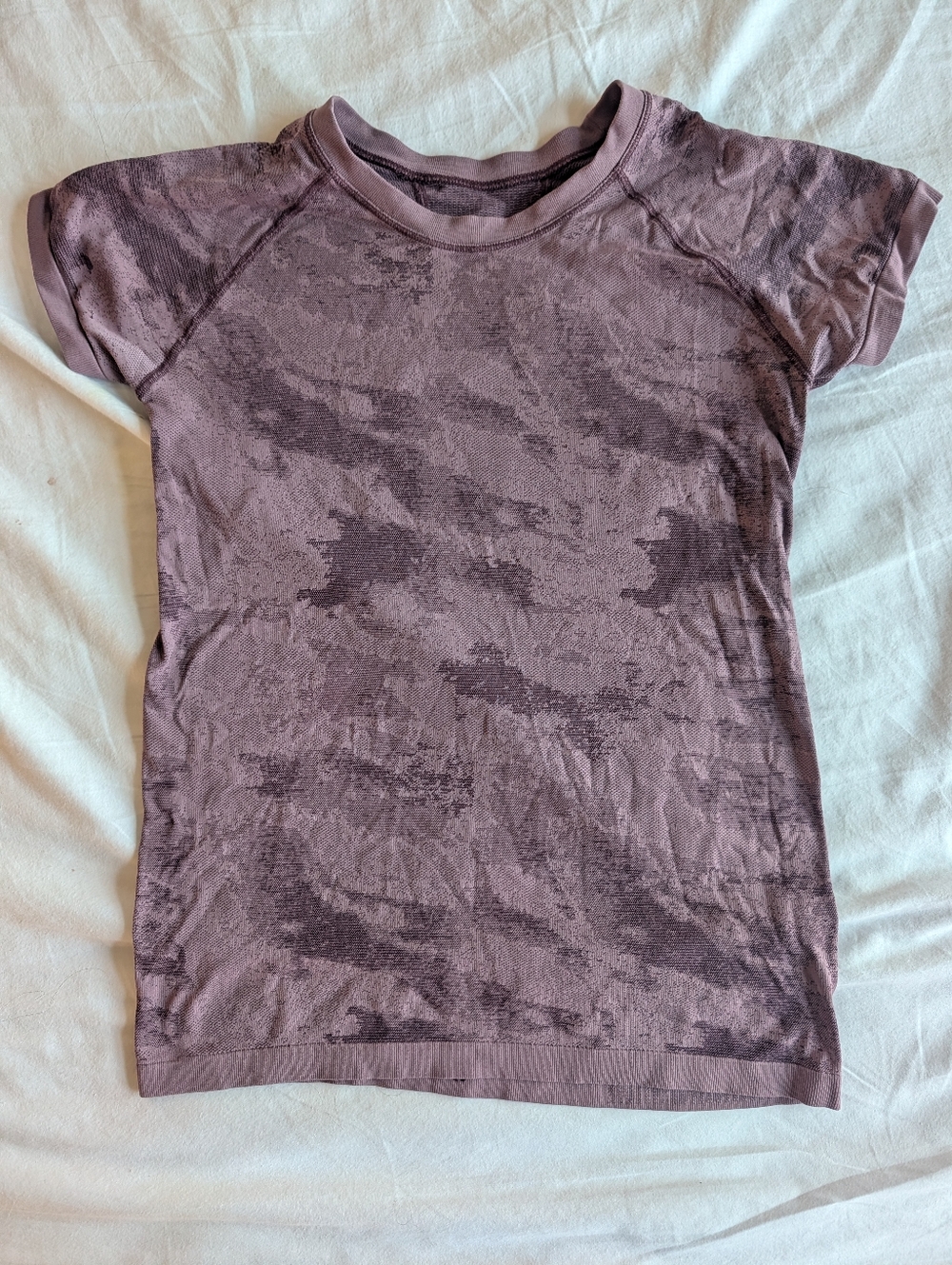 Athleta Momentum Tee Purple Camo